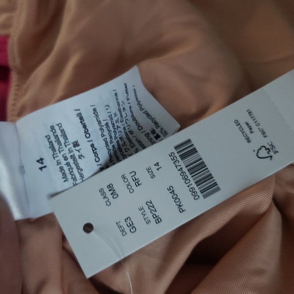 J. Crew 14 Fuchsia Ruffle Cruisewear Pool Cruise Resort Slimming Swimsuit - Picture 9 of 9